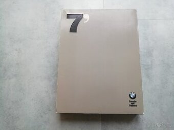 BMW E32 - extrémně vzácná kazeta k premiéře 7er