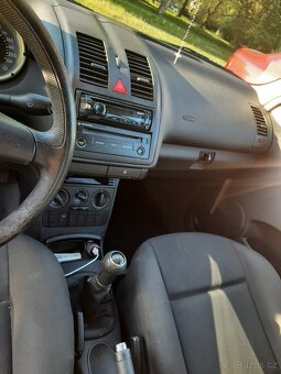 Prodám Polo 1.4 benzin 2001 - 1