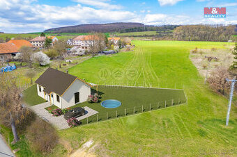 Prodej pozemku k bydlení, 1071 m², Všeradice