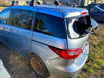 Mazda 5 CW 2.0i havarovaná