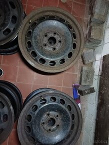 Plechové disky na : ( SEAT - AUDI - ŠKODA - VW)