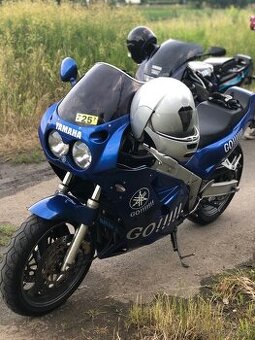 Yamaha fzr 1000