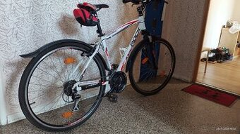 Trekové kolo Crossride 200