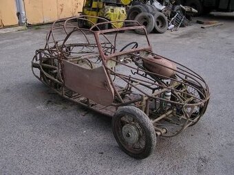 Velorex 16/350 R.1969 na renovaci