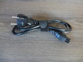 Síťový kabel k notebooku