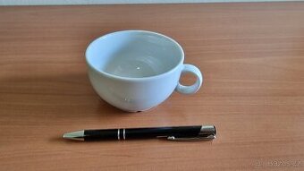Prodám porcelánový hrnek hotelového typu stovky kusů.