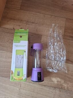 Přenosný USB smoothie maker - 1