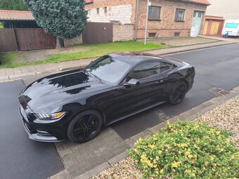 Ford Mustang 3.7 V6 2017 BLACK