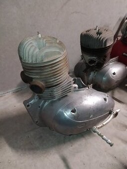 Motor Jawa 250/353