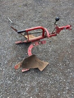 Otočný pluh APH-327