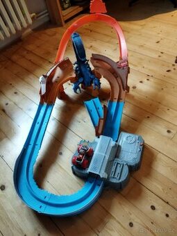 Hot wheels monster truck draha