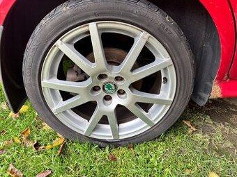 Octavia 1 RS originální Spider 17 sada