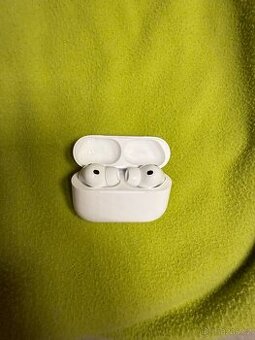 Apple AirPods Pro 3