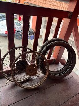 Čz 150C - kola a pneu