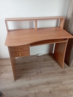 Psací stůl