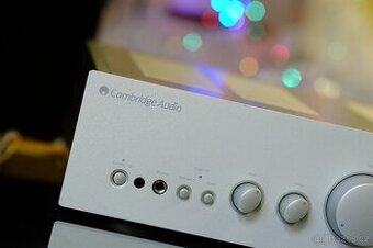 Cambridge audio ---azur 540 v2-----zesilovac + cd