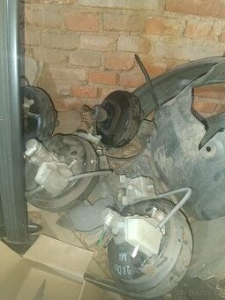 Espace IV posilovače brzd