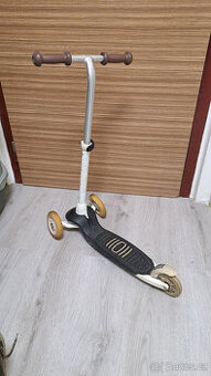 Dětská koloběžka se 3 kolečky OXELO B500