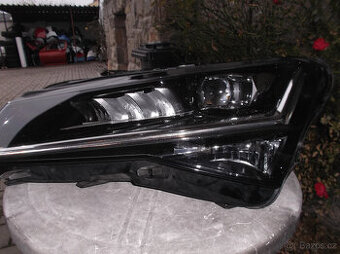 ŠKODA SUPERB 3 DVEŘE-SVĚTLA-BLATNÍKY-NÁRAZNÍKY