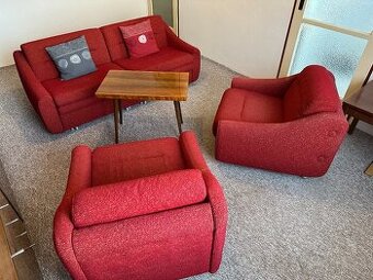 rozkládací gauč a křesla