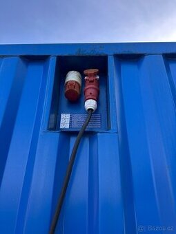 Lodní kontejner 10´