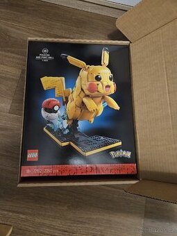 Lego Pikachu a pokebal #72152