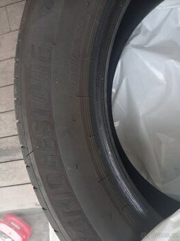 Letní pneu Bridgestone Turanza 6 – 215/60 R17 96H