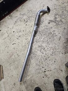 Opel astra 1.6 predni dil vyfuku