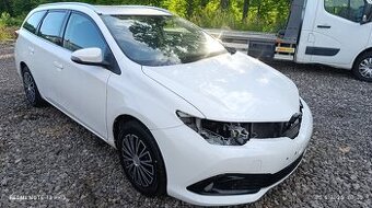 Toyota Auris 1.4 D-4D 66kw Active Touring Sport r.v.2018/5