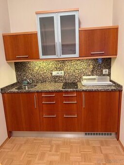 Kuchynska linka - tresen, zula