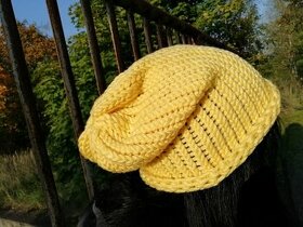 Nová pletená spadlá čepice 2v1 (žlutá)
