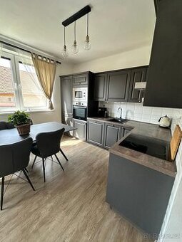 Prodej prostorného bytu 4+kk 72m2