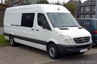 W906 Sprinter Mercedes na náhradní díly