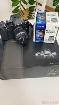 Digitálni fotoaparát OLYMPUS OM-D E-M10 Mark II