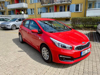 Kia Cee´d, cee'd II 1.4 First Edition Hatchback