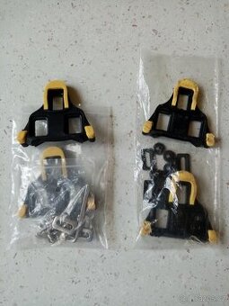Kufry (zarážky) k silničním pedálům Shimano