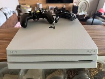 PlayStation 4 1TB + ovladač yenkee univerzál
