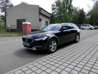 Volvo V90 2.0D4 147Kw, Cross Country, AWD. LED