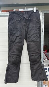Kahoty kordura Berik design vel.52