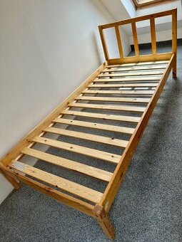 Postel dřevěná 90/200, 200 Kč