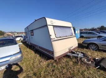 Karavan Burstner s doklady a novou STK - hezky vybavený