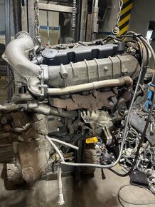 Motor s převodovkou Peugeot Expert 2.0 HDi 110 kw - 1