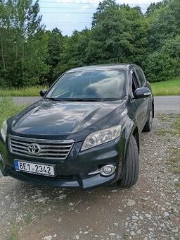 Prodam Toyota rav4