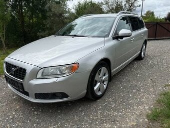 Volvo V70, 2.5T automat, Tažné,2009,Top
