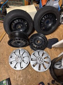 Prodám pneumatiky 2x165/70 r14 celoroční 2x disk bez pneu - 1
