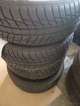 Zimní sada pneu 235/55r18