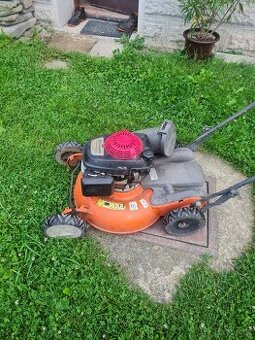 Husqvarna sekačka