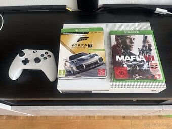 XBOX ONE S (500 GB)