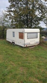 Karavan Adria