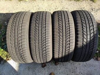 Prodám zánovní zimní pneu Continental 235/45 R20